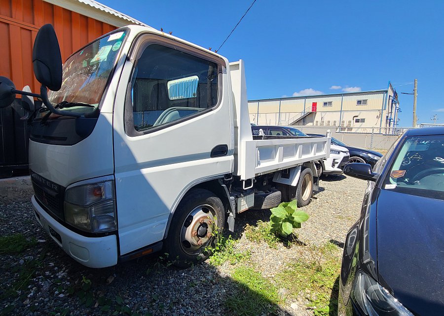 2006 Canter 3 Ton Tipper - Imported unit in good condition