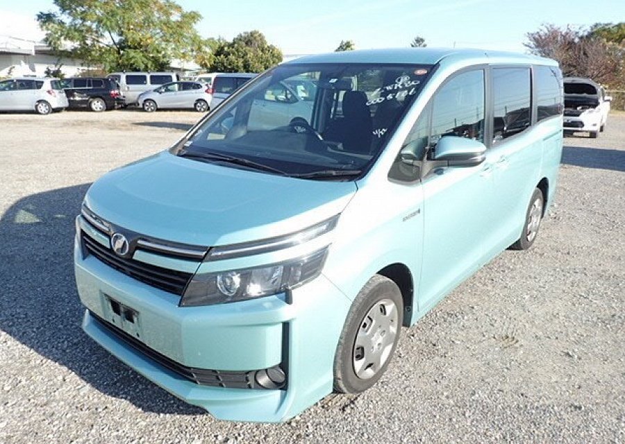 2014 TOYOTA VOXY HYBRID 