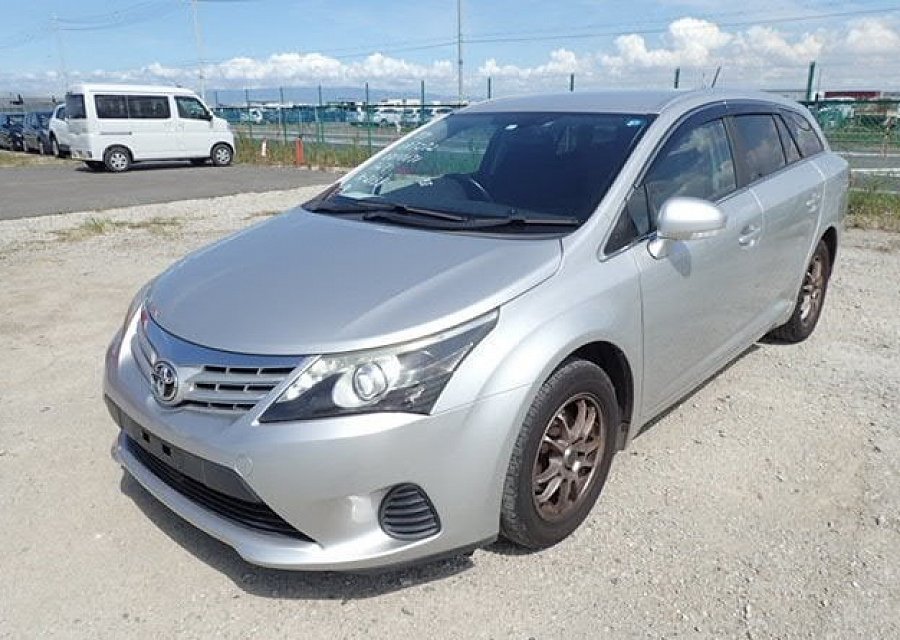 2014 Toyota Avensis - Clean - Newly Imported!!